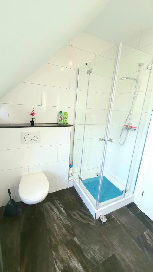 FRANKES CITY SLEEP Maisonette Apartment mit Weitblick, 6 Einzelbetten Velbert Exterior foto